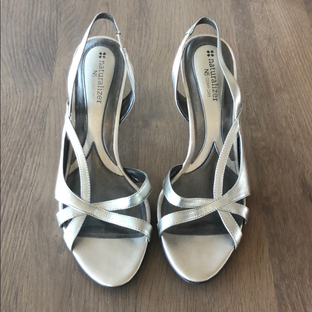 Naturalizer Sandals